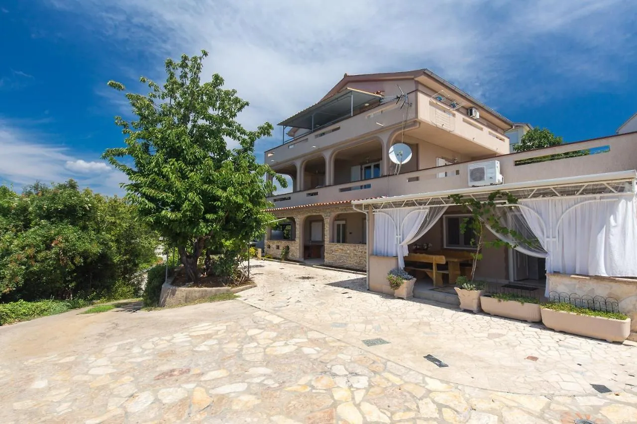 Apartmani Lukic Krk Island Krk Town
